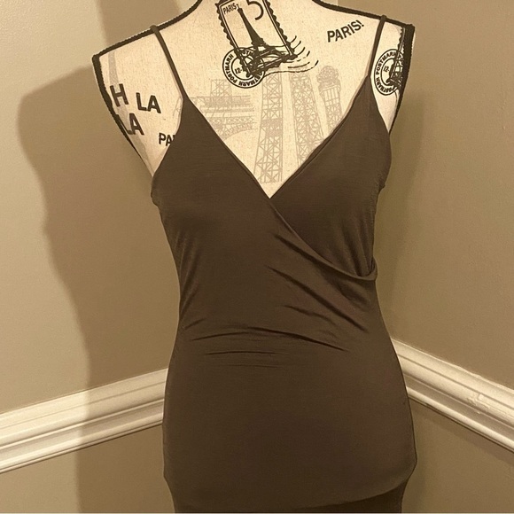 Fashion Nova Green Body-con Maxi Dress Sleeveless Elegant Women’s M Leg Slit - Picture 2 of 6